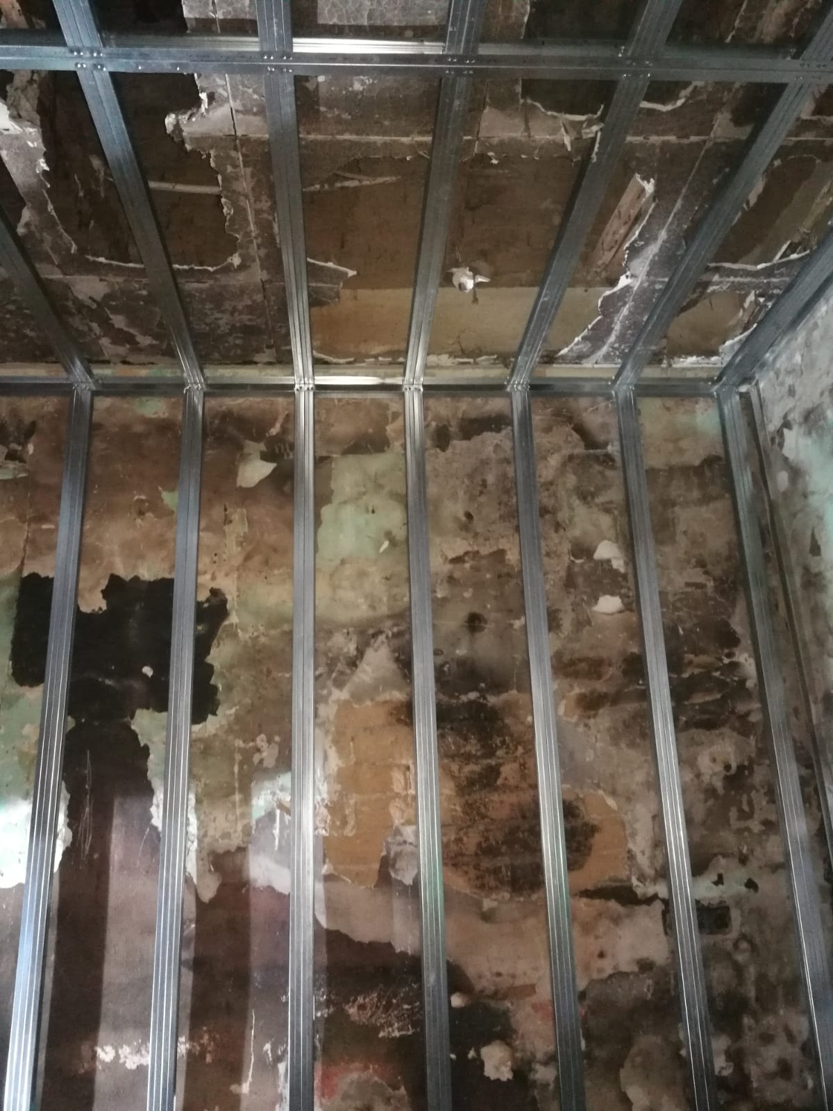 Presupuesto para instalación de pladur en edificios, casas y oficinas